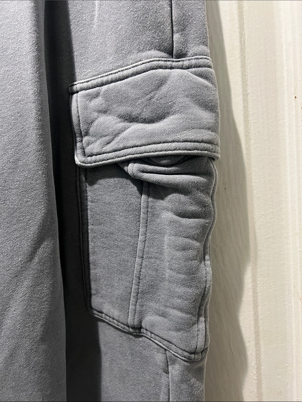 TNA Gray Cargo Sweatpants Joggers - Picture 3 of 13